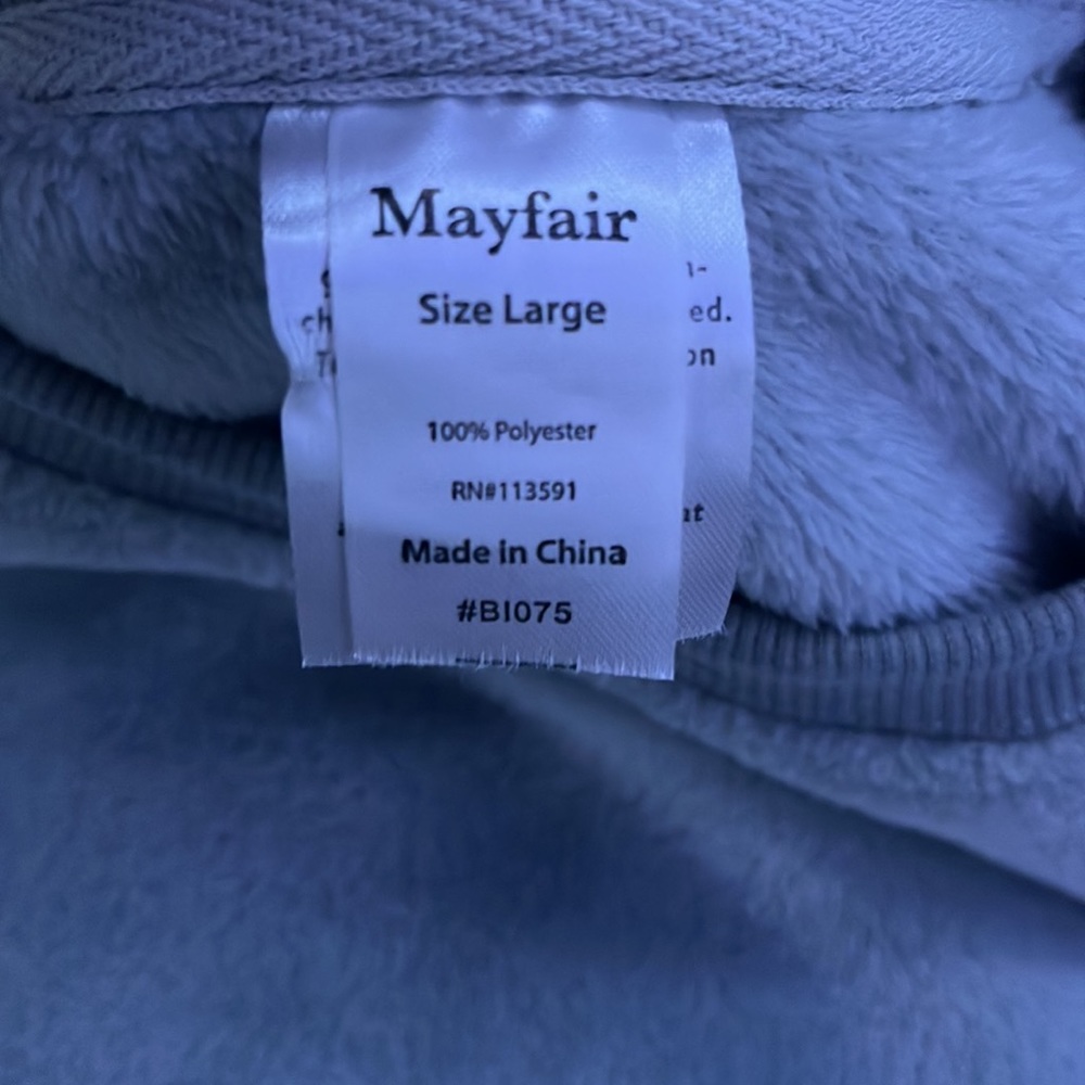 Clothes - Picture 2 of 2